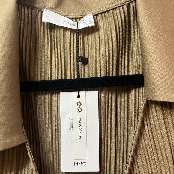 NWT Mango Pleated Wrap Dress - Picture 9 of 13
